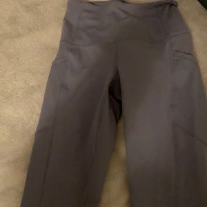 Purple yogalicious leggings size XS